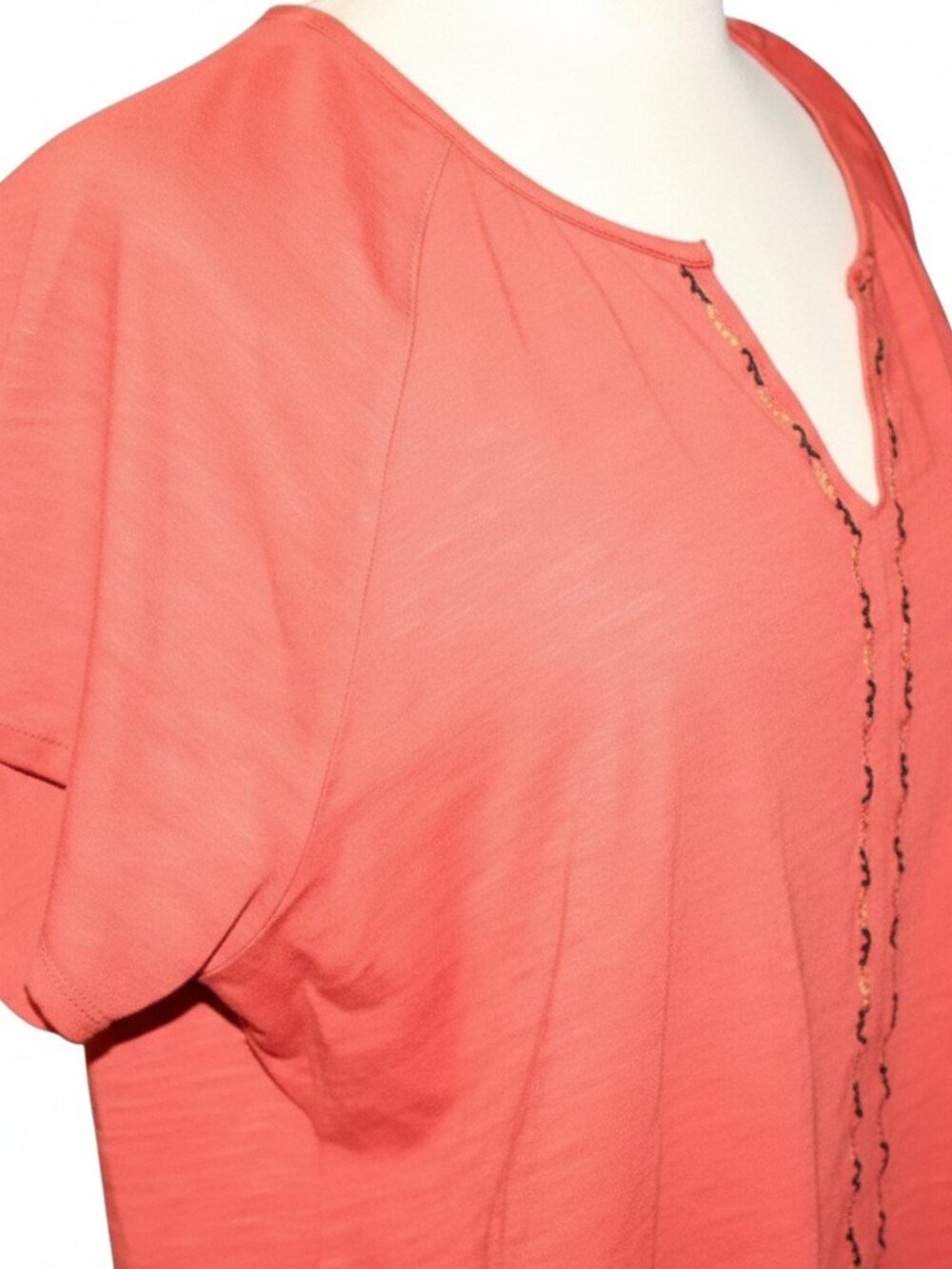 Pendleton 100% Cotton Rust Orange Embroidered Split V-Neck Tee Medium - Picture 3 of 9